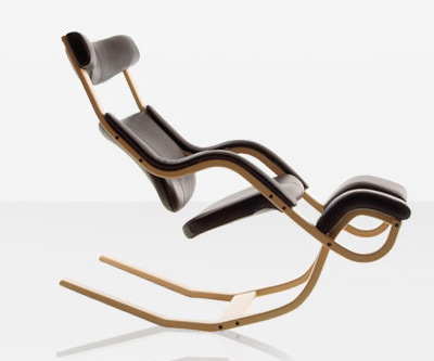 Zero Gravity Recliner | DudeIWantThat.